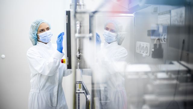Lab worker and quality control